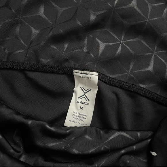 Xersion Athletic Leggings w/ Pockets - Picture 4 of 4